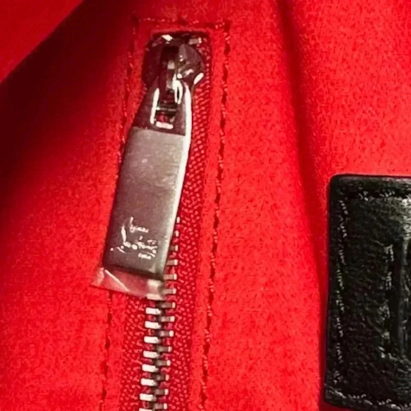 🔥🔥Christian Louboutin Mouchara Black Leather Tote Shoulder Bag BRAND NEW! - Picture 16 of 16